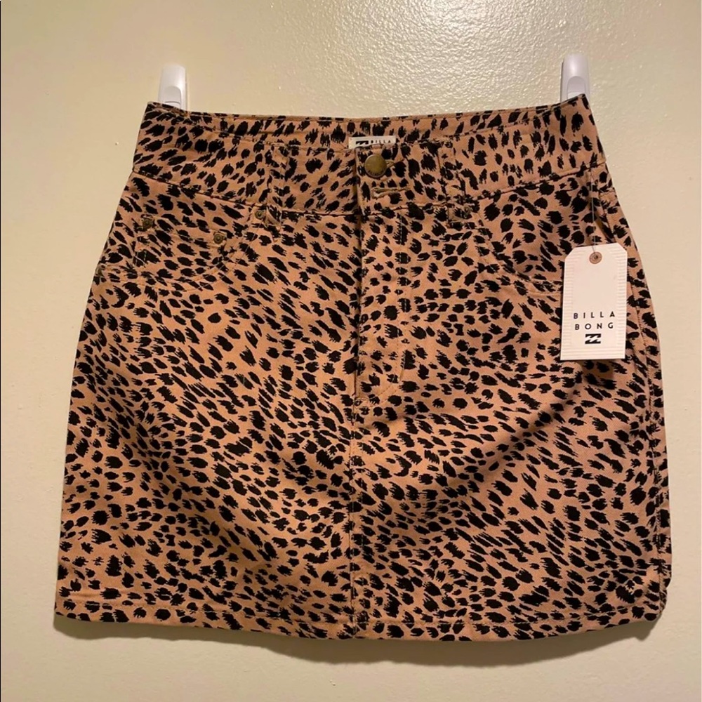 Billabong skirt